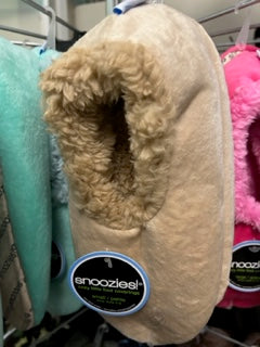 Super Soft Plush Women's snoozies!®