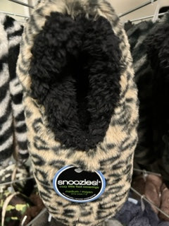 Walk On The Wild Side Women's snoozies!®