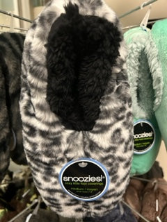 Walk On The Wild Side Women's snoozies!®